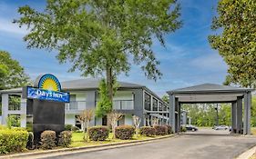 Days Inn Pensacola West